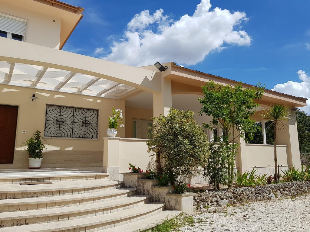 Villa Venus Woods Martina Franca Exterior photo