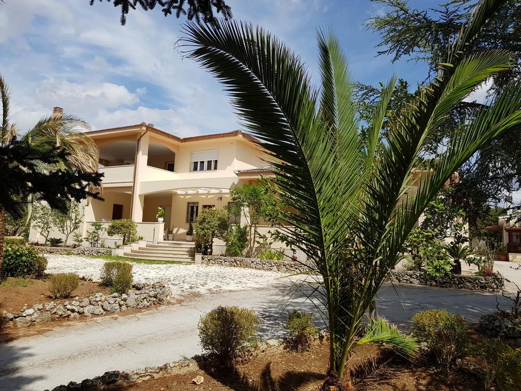 Villa Venus Woods Martina Franca Exterior photo